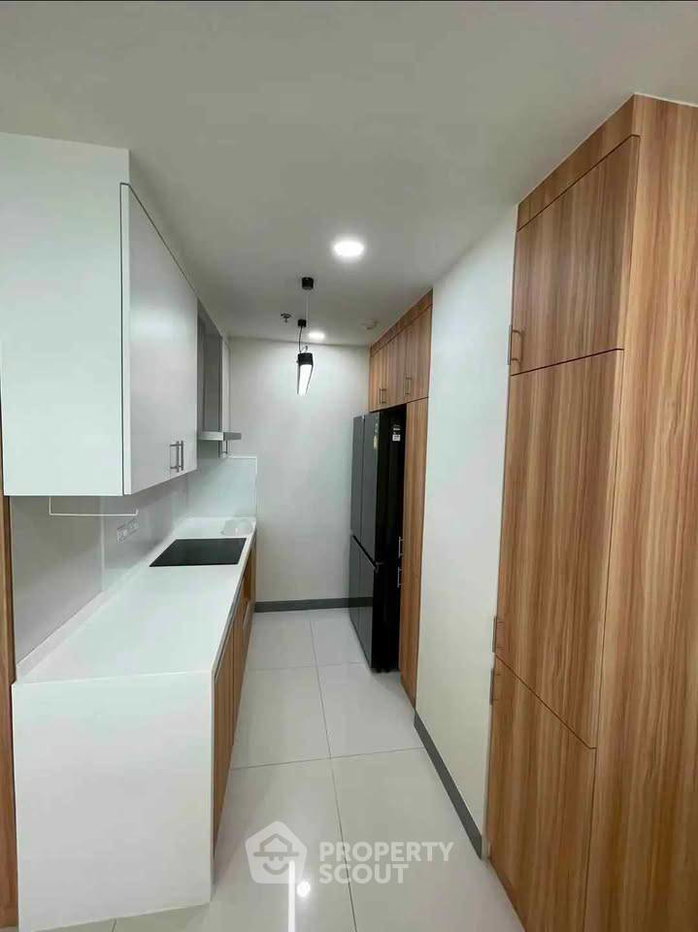 รูป ชั้น 30 ห้องนอน 3 ห้อง ขนาด 183 ตร.ม. The Empire Place ใกล้ BTS เซนต์หลุยส์ (ID 2809183) - รูปที่ 3/9
