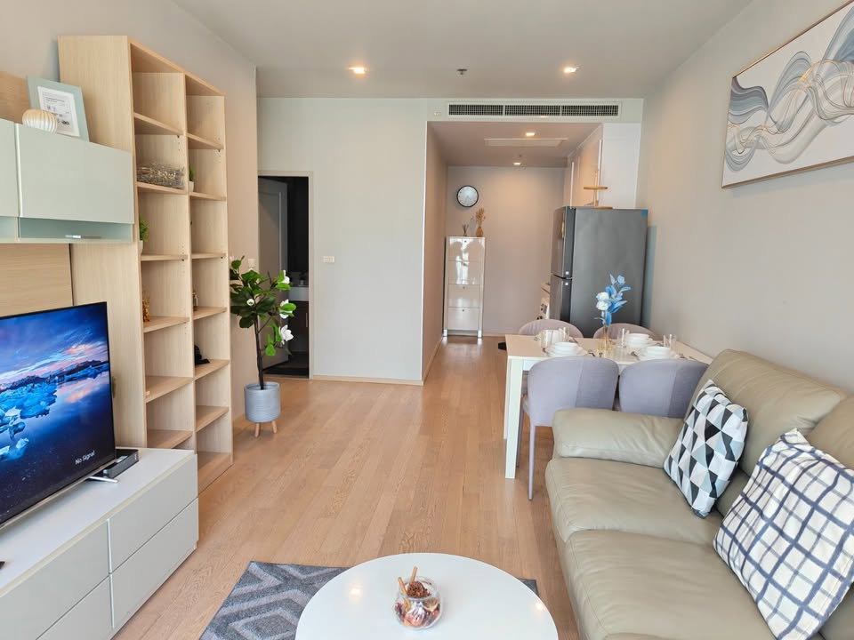 picture Condo for Rent at Noble Refine (E6904013) - 9/10