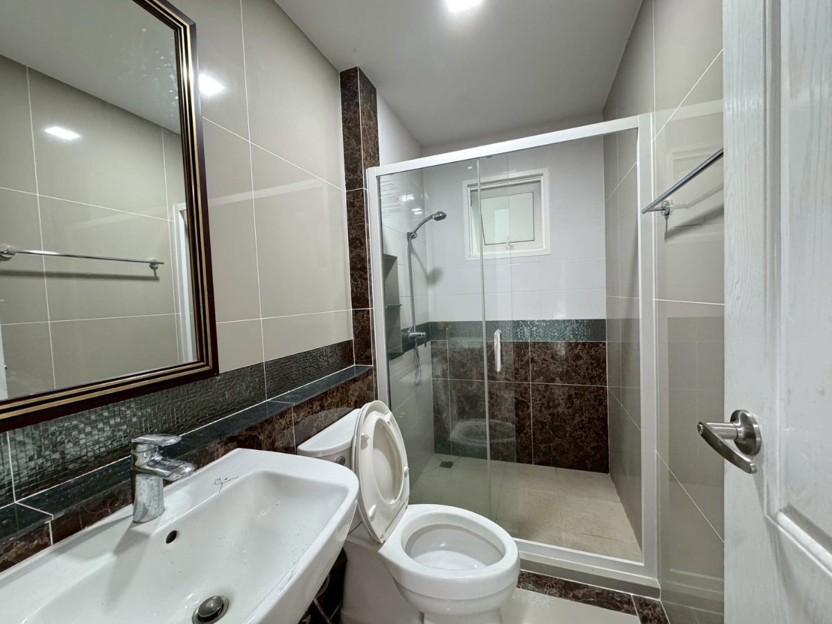 รูป ขายบ้านเดี่ยว Golden Neo บางนา-สวนหลวง | 4 ห้องนอน   - รูปที่ 20/27