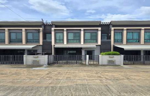 ให้ เช่าทาวน์โฮม Pleno สุขุมวิท-บางนา (Pleno Sukhumvit-Bangna) แต่งครบ เครื่องใช้ไฟฟ้าจัดเต็ม