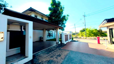 Houses for sale Central Si Racha : Single house in Sriracha, good price, in The Valley project, very livable.