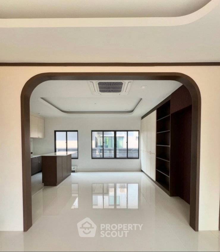 รูป บ้าน 4 ห้องนอน ขาย โครงการเศรษฐสิริ ทวีวัฒน่า ทำเลศาลาธรรมสพ (ID 2810194) - รูปที่ 2/17