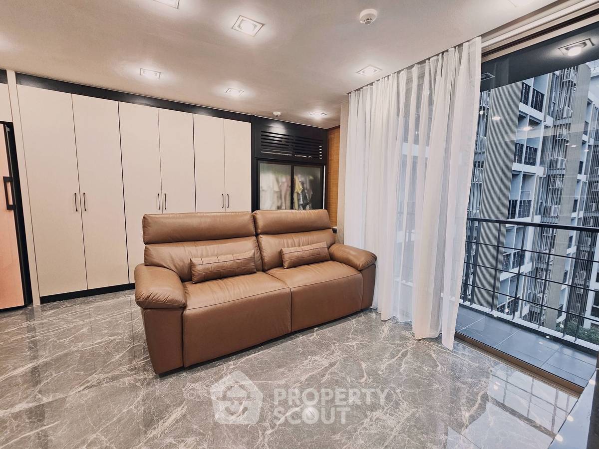 รูป ขายคอนโด 1 ห้องนอน 41 ตร.ม. ในโครงการ Klass Silom ใกล้ BTS ช่องนนสี่ 200 ม. (ID 2809989) - รูปที่ 2/7
