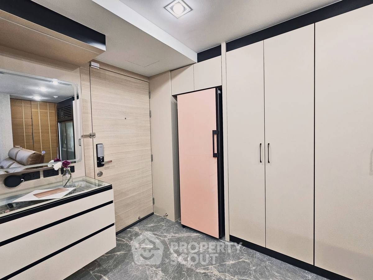 รูป ขายคอนโด 1 ห้องนอน 41 ตร.ม. ในโครงการ Klass Silom ใกล้ BTS ช่องนนสี่ 200 ม. (ID 2809989) - รูปที่ 3/7