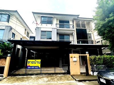 Houses for sale สถาบันเทคโนโลยีไทย-ญี่ปุ่น : P0671/For sale 3-story house | Phatthanakan 38 (near Thonglor) beautiful house ready to move in Full function With built-in furniture throughout.