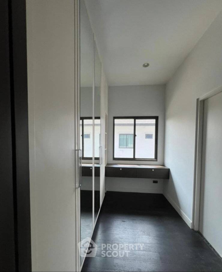 รูป บ้าน 4 ห้องนอน ขาย โครงการเศรษฐสิริ ทวีวัฒน่า ทำเลศาลาธรรมสพ (ID 2810194) - รูปที่ 13/17
