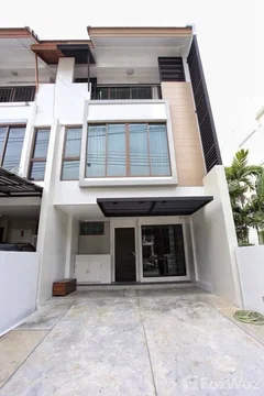 ขาย ทาวน์เฮ้าส์ 3 ห้องนอน ในโครงการ เดอะ ไพรเวท สุขุมวิท-บางจาก 5552742