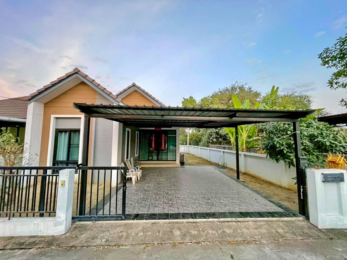 บ้านเดี่ยวใกล้เมือง 3 นอน 2 น้ำ 53 ตรว. ในงบไม่ถึง 3 ล้าน เข้าเมืองง่าย ใกล้ ม.พายัพ ทำเลดี ราคาคุ้ม พร้อมอยู่ทันที