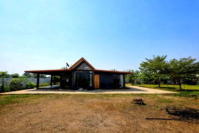 Land for sale : Land for sale, nearly 5 rai, dam-view plot Only 500 meters to the water access, Tha Kradan, Si Sawat, Kanchanaburi.