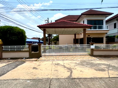 ขายบ้านเดี่ยว : ขายด่วน !! บ้านเดี่ยวหลังใหญ่ หัวมุม ม.ธารดารา ศรีราชา