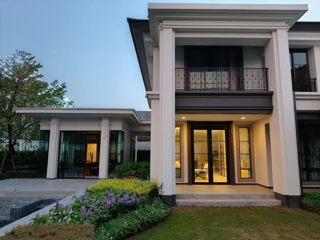 รูป โครงการ ELSE กรุงเทพกรีฑา ที่ดิน 170 ตารางวา | พื้นที่ใช้สอย 425 ตารางเมตร 4 ห้องนอน | 5 ห้องน้ำ - รูปที่ 15/16