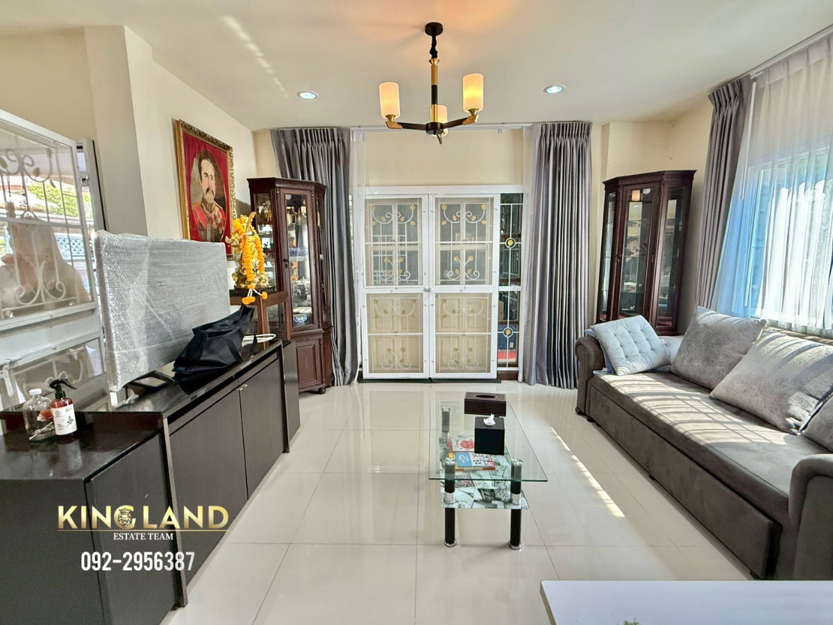 รูป 📌 บ้านเช่าพร้อมอยู่ บ้านใหม่มือ 1 หมู่บ้าน KC Parkville 3 3 ห้องนอน 3 ห้องน้ำ หลังใหญ่ รีโนเวทใหม่ทั้งหลัง ทำเลดี ซอยหทัยราษฎร์ - รูปที่ 2/18