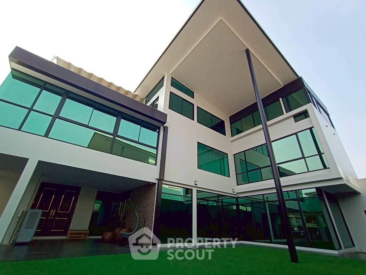 รูป บ้านเช่า 5 ห้องนอน โครงการ The Pinnacle By Koolpunt Ville 17 พาดแ ดต (ID 2811547) - รูปที่ 10/41