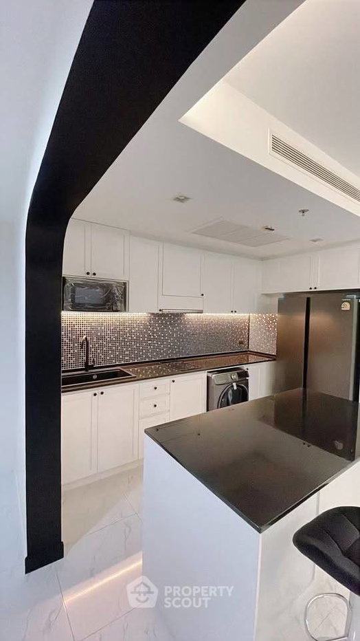 picture Well-Priced 2-BR Condo 78 Sqm, Star View, Near Phra Ram 3 (ID 2814001) - 6/19