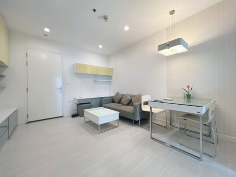 For Rent 15,000 THB 🌟 The Room Ratchada-Ladprao 🏡