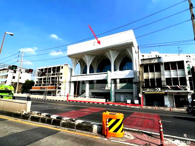 สำนักงาน ถนนประดิพัทธ์ : อาคารที่ทำการสาขา 365 ตร.วา อาคารปิดทำการ สาขาบางซื่อ เขตบางซื่อ กรุงเทพมหานคร 150M