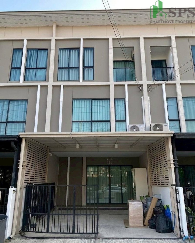 Townhouses for rent : Townhome for Rent, Patio Srinakarin – Rama 9 (SPSJP275)