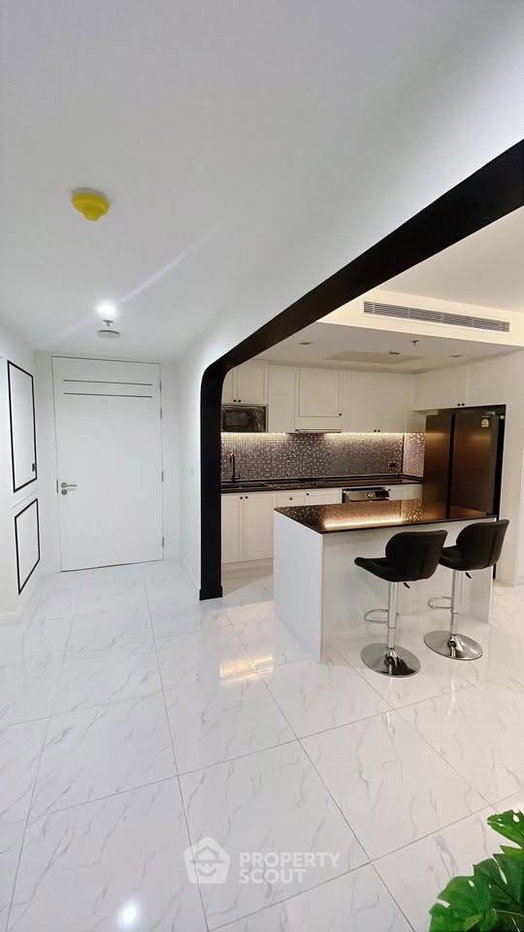 picture Well-Priced 2-BR Condo 78 Sqm, Star View, Near Phra Ram 3 (ID 2814001) - 8/19