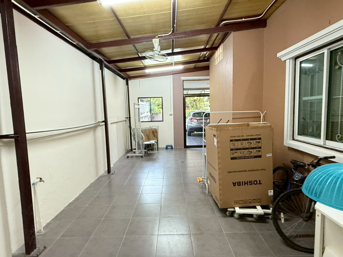 รูป 📌 บ้านเช่าพร้อมอยู่ บ้านใหม่มือ 1 หมู่บ้าน KC Parkville 3 3 ห้องนอน 3 ห้องน้ำ หลังใหญ่ รีโนเวทใหม่ทั้งหลัง ทำเลดี ซอยหทัยราษฎร์ - รูปที่ 17/18