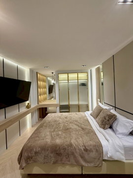 ขาย 103 คอนโดมิเนียม 3 - นิมมาน ห้องใหญ่ รีโนเวทใหม่ ตกแต่งสวย (ID:1344CS)