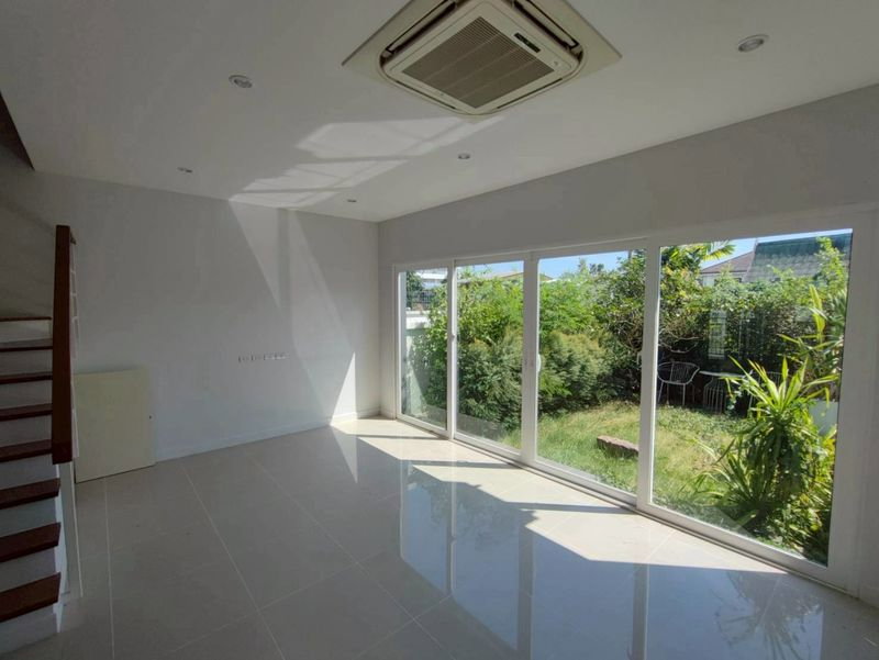 รูป 🏡 ทาวน์โฮมเวสต์เกต รีโนเวทใหม่ ใกล้เซ็นทรัล เพียง 20,000 | ศุภาลัย เบลล่า เวสต์เกต - รูปที่ 5/9