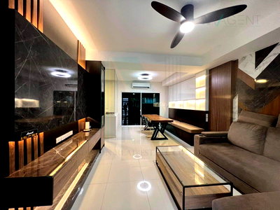 Townhouses for sale Samut Prakarn : For Sell Town house VILLAGGIO BANGNA 2-story 3 bedroom 3 bathroom