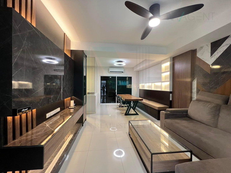 Townhouses for sale : For Sell Town house VILLAGGIO BANGNA 2-story 3 bedroom 3 bathroom