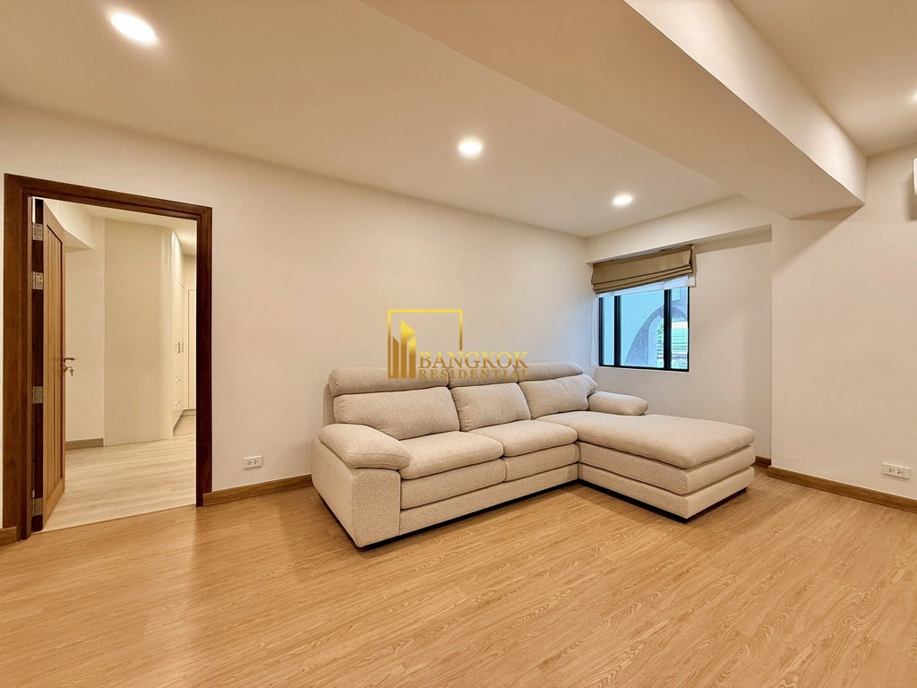 picture Royal Castle | Spacious 3 Bed Condo For Rent in Phrom Phong - BR61259CD - 1/38
