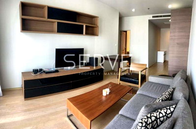 Condos for sale : 11.9 MB - 2 Beds 2 Baths with Bathtub Large Room Good Location Close to BTS Phrom Phong 200 m. at Noble Refine Condo / For Sale