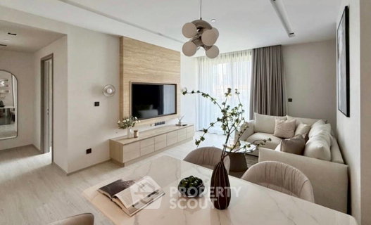 รูปภาพ 2-BR Condo The Room Sukhumvit 38 Near BTS Thong Lor (ID 2812506)