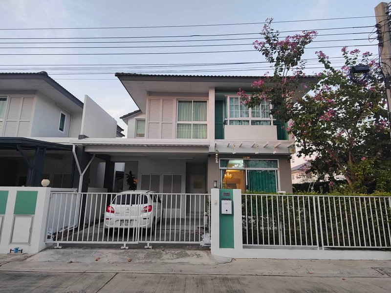 Houses for rent :  ✨For rent Trendy Tara Bangna ✨LineID: @Propvel (with @ in front)✨