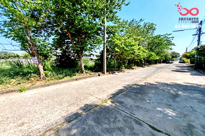 ที่ดิน สถานีรถไฟฟ้าแจ้งวัฒนะ 14 : ขายที่ดิน 100 ตรว. เกษตรนิเวศน์ 8 ถนนแจ้งวัฒนะ ซอยแจ้งวัฒนะ 14 ใกล้รถไฟฟ้าสีชมพู