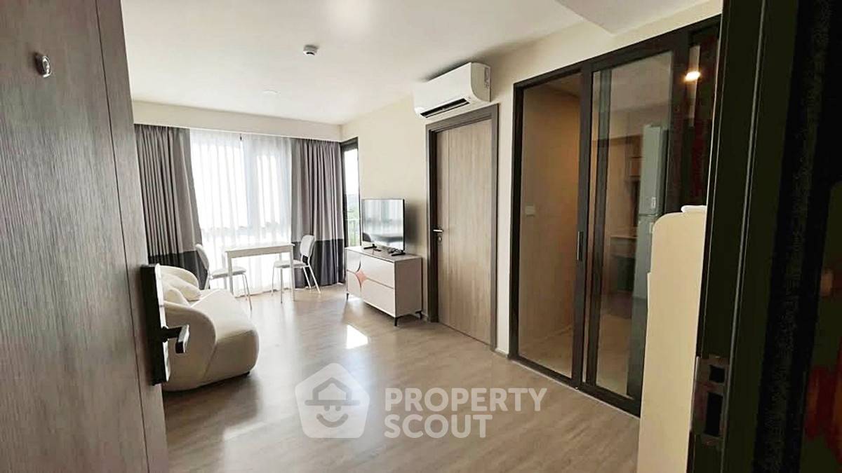 รูป คอนโด 1 ห้องนอน ให้เช่า Vivere Sukhumvit 72 ใกล้ BTS Bearing (ID 2496058) - รูปที่ 1/13