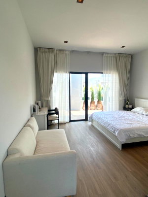 เช่าทาวน์โฮม วิทยาลัยพณิชยการอินทราชัย : LTH15063 - Modern House Prime Location for Rent Rama 9 | Family Living Best Value | Near MRT Rama 9 | 120,000 THB