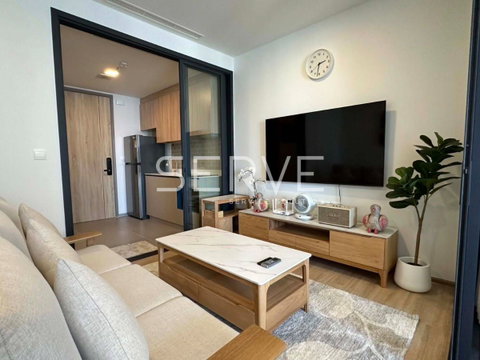 1 Bed Large Room City View Fully Furnished Good Location Close to BTS Phaya Thai 500 m @ XT Phayathai