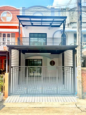 Townhouses for sale Makro Bangbuathong : For Sell Town house SIRAROM BANGBUATHONG 2-story 2 bedroom 2 bathroom