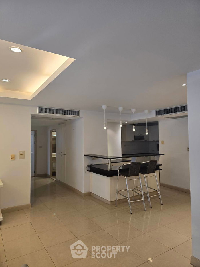 รูป คอนโด 2 ห้องนอน 150 ตร.ม. ชั้น 20 ใกล้ MRT เพชรบุรี 400 ม. Asoke Tower (เลี้ยงสัตว์ได้) (ID 2811563) - รูปที่ 2/7