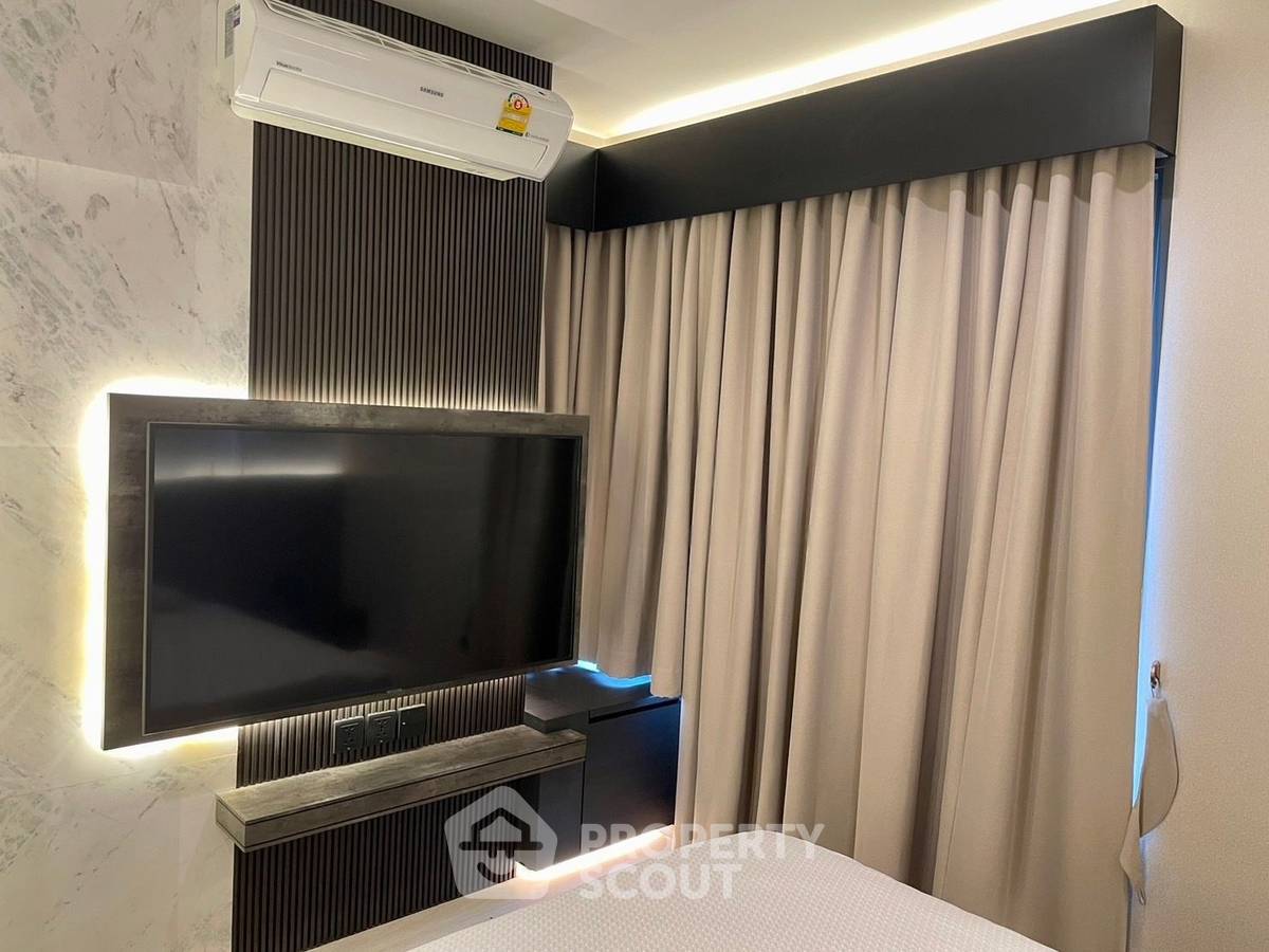 picture High-Floor 2-BR 45 Sqm At Life One Wireless, BTS Phloen Chit (ID 2744089) - 13/21