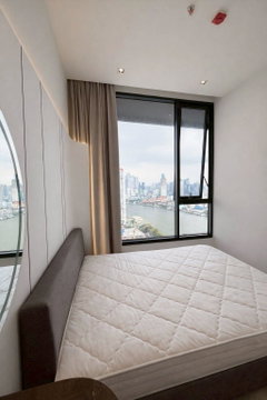 LTH15073 -🏙️ High Floor Condo for Rent | Krung Thonburi | Open View Living with Easy City Access | Near BTS Krung Thonburi | 65,000 THB/Month | คอนโดกรุงธนบุรี ชั้นสูง วิวโล่ง เดินทางเข้าเมืองง่าย ใกล้ BTS กรุงธนบุรี