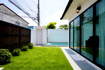 บ้านเดี่ยว พิพิธภัณฑ์ยางพารา  : Noen Plub Wan East Pattaya Pool Villa for Sale 3 Bedroom