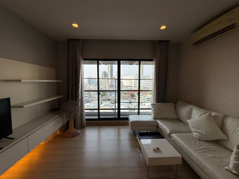 For Rent Urbano Absolute Sathorn-Taksin High Floor City view DS2811 | Line @Dstay