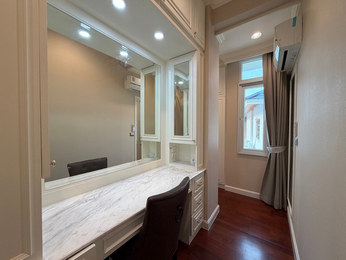 รูป ให้เช่า The Palazzo ราษฎร์บูรณะ บ้านหรู หลังใหญ่ 5 นอน 270,000/เดือน - รูปที่ 39/53