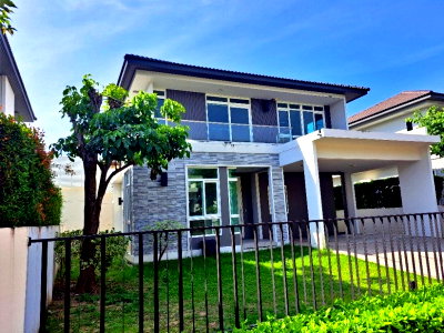 ขายบ้านเดี่ยว : ขายบ้านเดี่ยว หมู่บ้านมัณฑนา เวสต์เกต | Mantana Westgate  ติดถนนใหญ่ กาญจนาภิเษก ใกล้เซ็นทรัล เวสต์เกต, MRT ตลาดบางใหญ่ บ้านมีห้องนอนชั้นล่าง