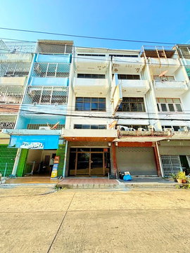 ใกล้ MRTแยกไฟฉาย 200 ม. สำนักงาน 2 ชั้น 2-3นอน 1 น้ำ 16ตร.วา.70 ตร.ม. ถ.พรานนก-พุทธมณฑล จรัญสนิทวงศ์25-31