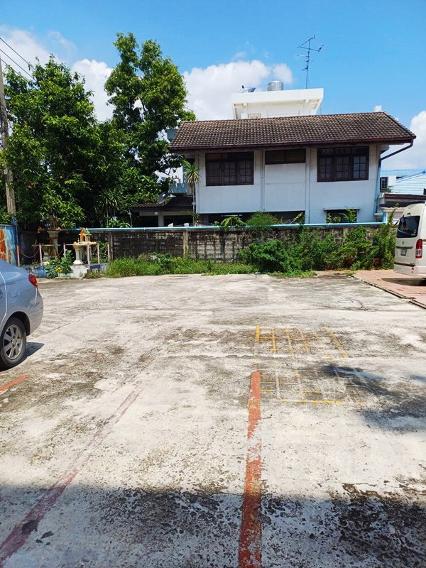 รูป ขายที่ดิน 150 ตรว. ซอยลาซาล 26 สุขุมวิท 105 (ใกล้ BTS แบริ่ง) แขวงบางนา เขตพระโขนง - รูปที่ 3/7