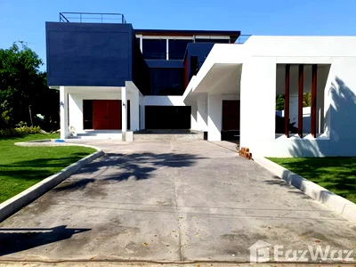 เช่าบ้านเดี่ยว วิทยาลัยพณิชยการบางนา : บ้านเดี่ยวให้เช่า 5 ห้องนอน ใน บางจาก, กรุงเทพมหานคร 1962808