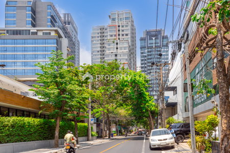 Condo One X Sukhumvit 26