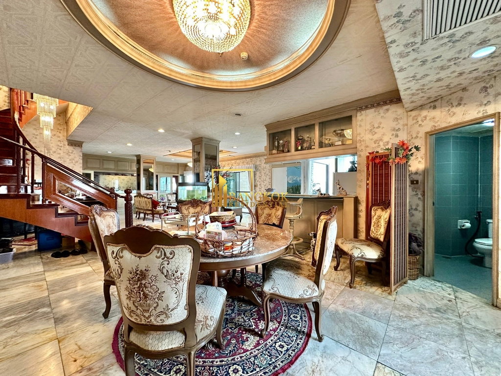 รูป Fifty Fifth Tower | Exquisite 4 Bed Duplex Penthouse in Thonglor - BR16730CD - รูปที่ 7/40
