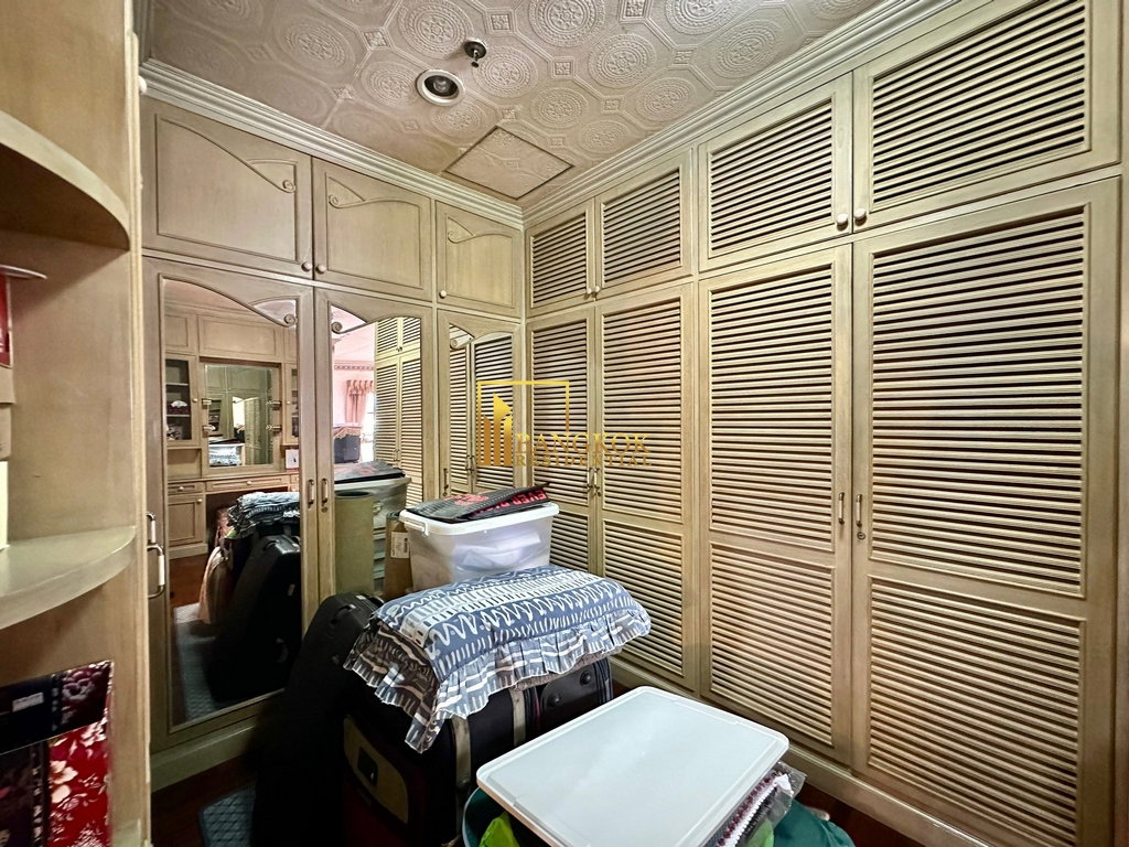 รูป Fifty Fifth Tower | Exquisite 4 Bed Duplex Penthouse in Thonglor - BR16730CD - รูปที่ 32/40