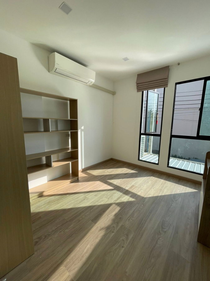 รูป 📢 ให้เช่าทาวน์โฮม 3 ชั้น Patio ศรีนครินทร์-พระราม9 (กรุงเทพกรีฑา) - รูปที่ 21/32